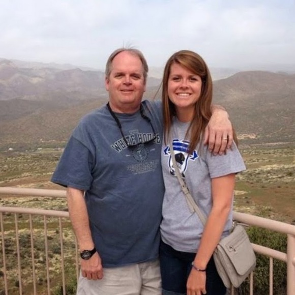 Meet your Posher, Suzanne - Picture 1 of 1